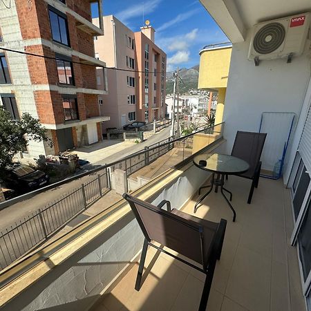 Harasta Lux Διαμέρισμα Bar Εξωτερικό φωτογραφία