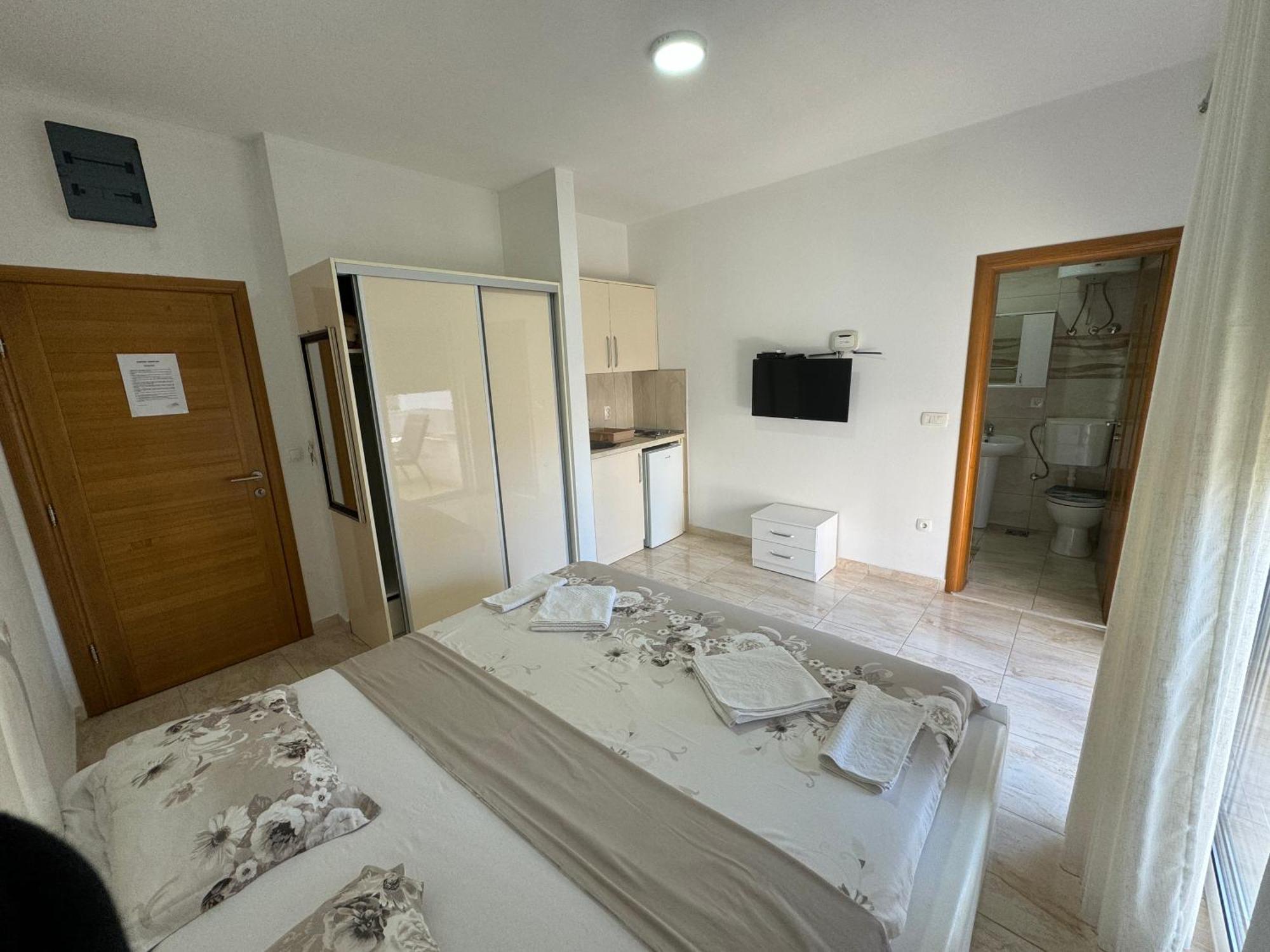 Harasta Lux Διαμέρισμα Bar Εξωτερικό φωτογραφία