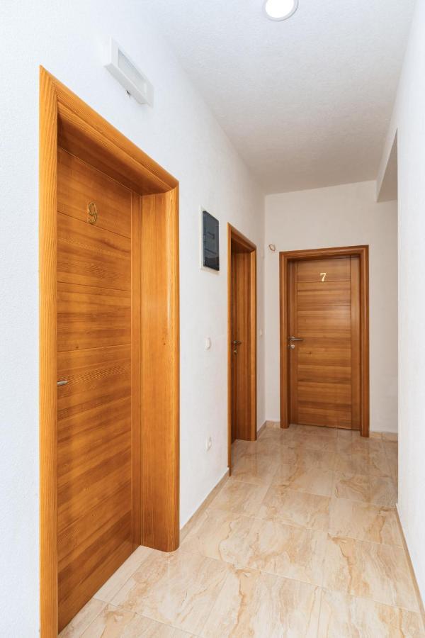 Harasta Lux Διαμέρισμα Bar Εξωτερικό φωτογραφία