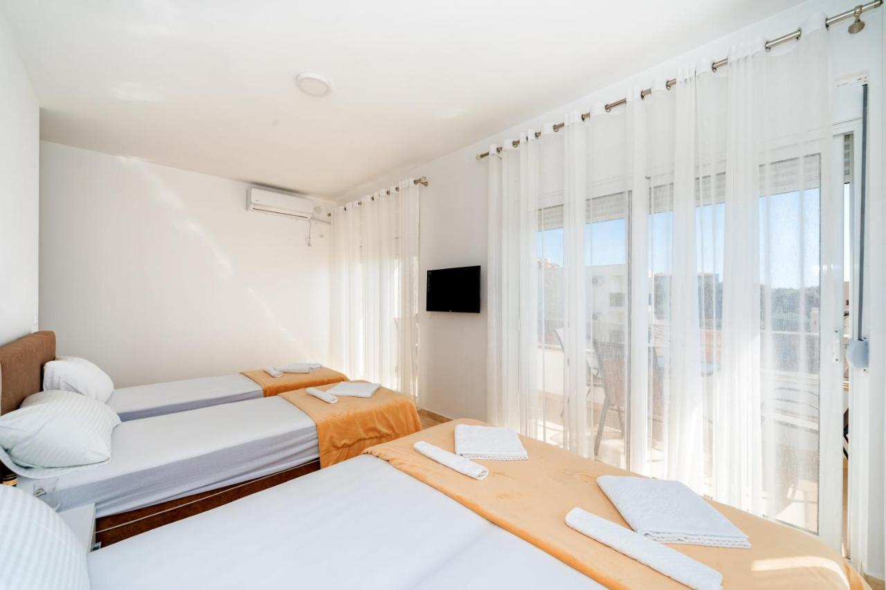 Harasta Lux Διαμέρισμα Bar Εξωτερικό φωτογραφία